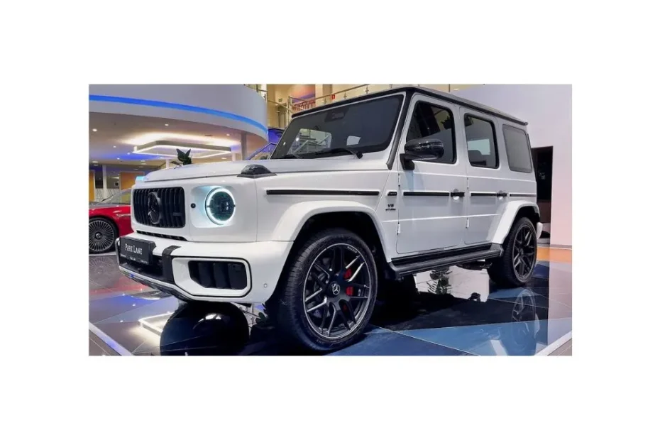 2026 Mercedes-Benz G-Class luxury SUV design